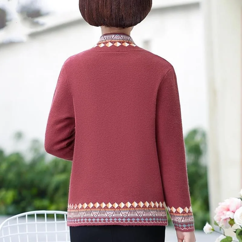 Женский вязаный кардиган с V-образным вырезом свободного покроя