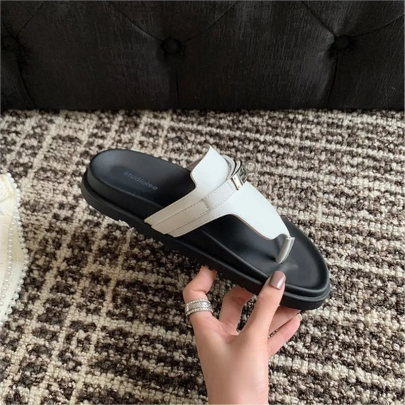 Mr Co Metal Retaining Clip Toe End Of Round Head Thick Joker New Sandals In Summer Flip-flops Fashionable Design Sense