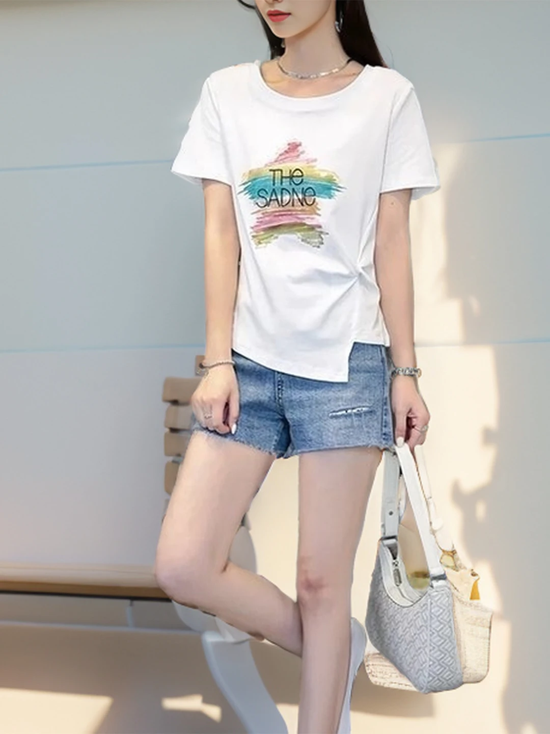 Футболка с коротким рукавом и открытыми плечами милая Пряная белая рубашка