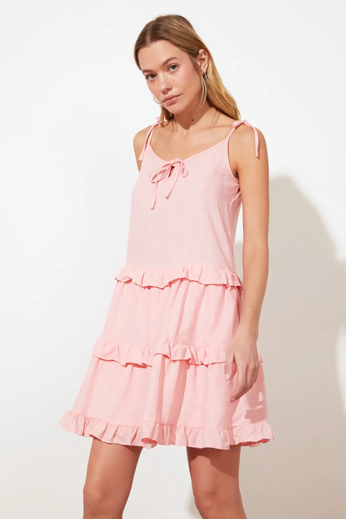 

Trendyol Frilly Halter Dress TWOSS21EL0565