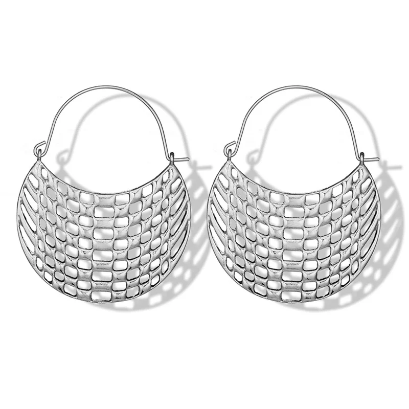 

2022 New Hoop Earrings for Women Bohemia Metal Mesh Ear Studs Aesthetic Jewelry Atmospheric Designer Eardrop Accessories Gift