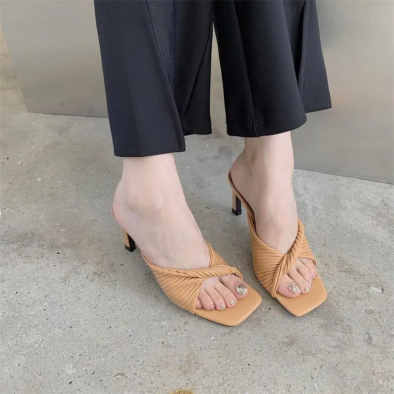 Мюли женские на квадратном каблуке мягкие туфли-шлепанцы квадратный носок