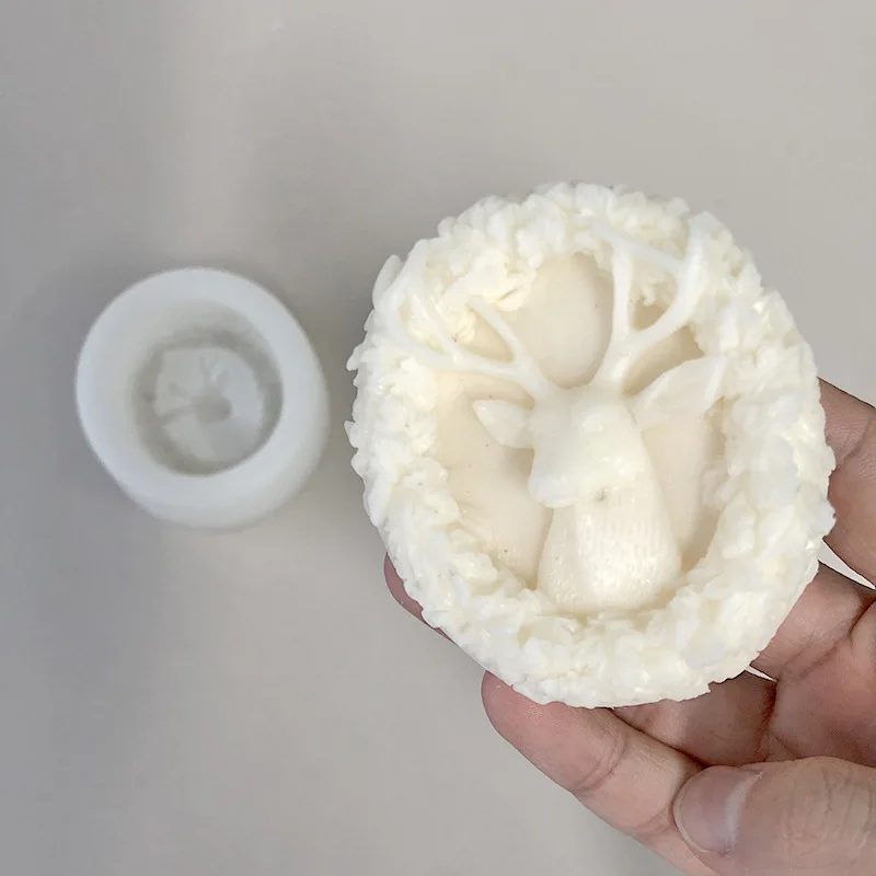 

Fawn DIY Baking Mould Candle Mould Home Decor Deer Mold Silicone Biscuit Mold