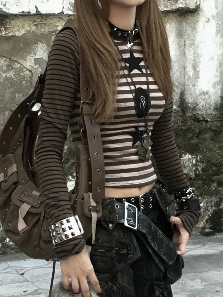 QWEEK Gothic Goth Striped T Shirt Women Harajuku Streetwear Grunge Star Tees American Retro Long Sleeve Top 2024 Spring Autumn