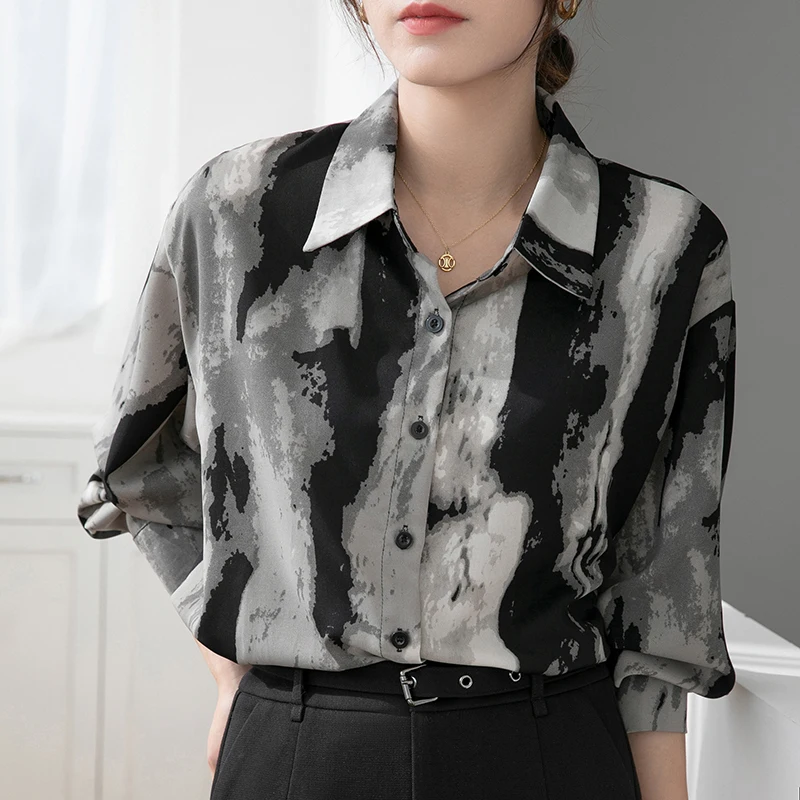 

2023 Autumn Ink Tie Dyed Shirt Women's Loose and Fashionable Retro Hong Kong Style Printed Long Sleeve Chiffon Top