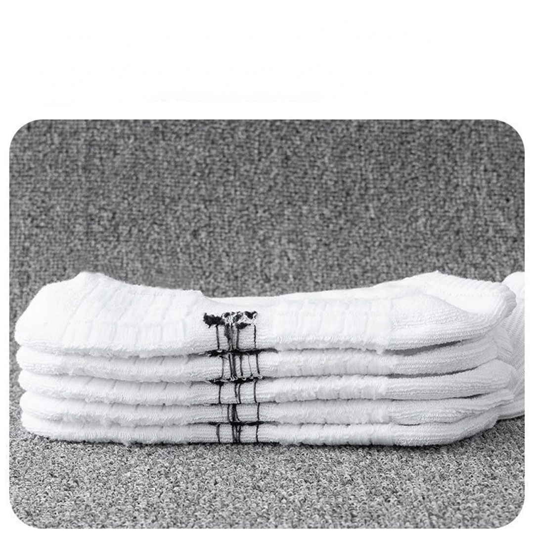 Socks Men's cotton sports stockings Autumn and winter medium high thick towel bottom sweat-absorbing odor-proof basketball socks