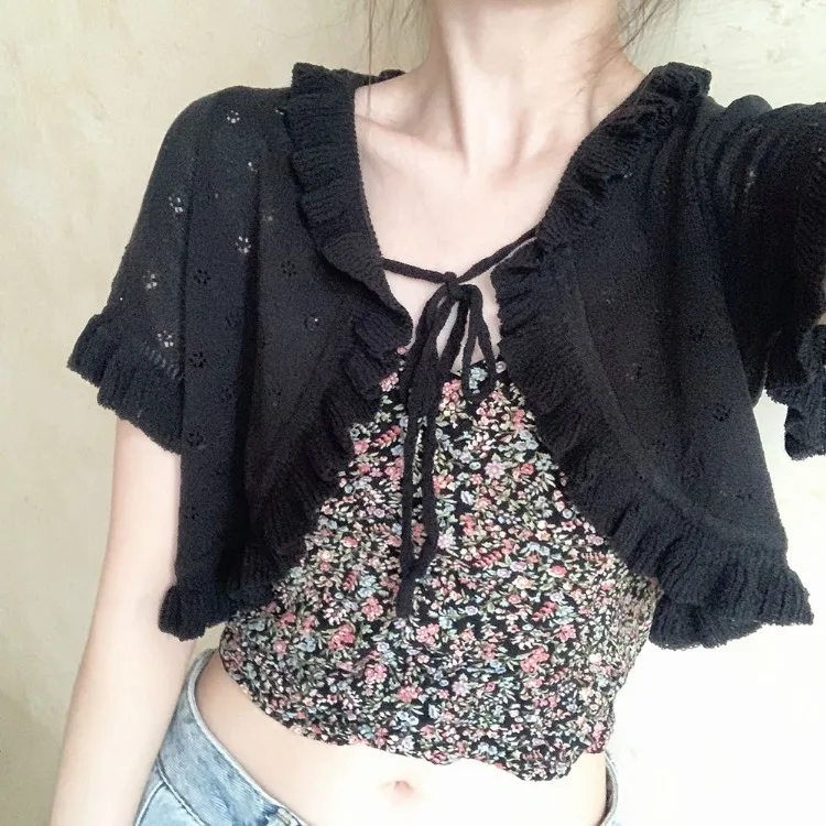 Женский трикотажный кардиган с коротким рукавом