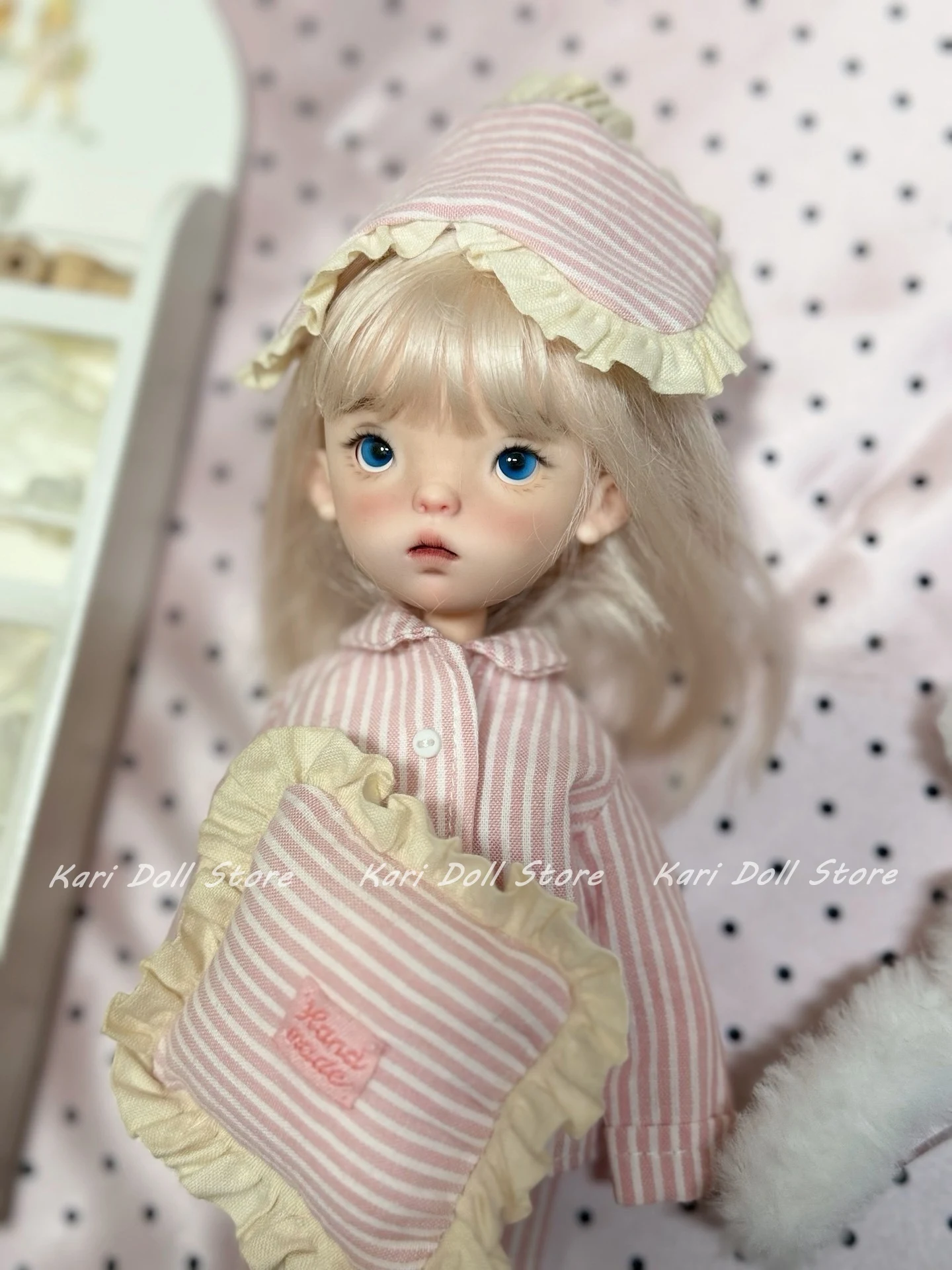Kari Doll Одежда и юбки 2025 Хлопковый пижамный комплект ручной работы в розовую