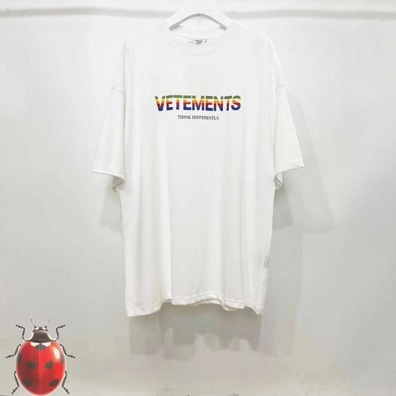 

Rainbow VETEMENTS Letters Logo Summer Daily Vetements T-Shirt