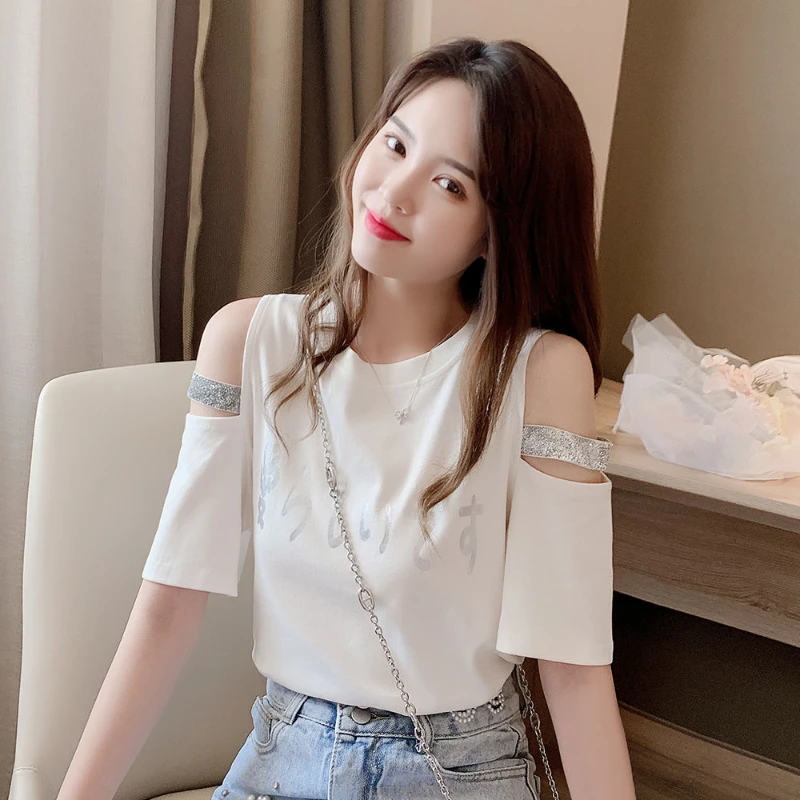 

Женская футболка с коротким рукавом, круглым вырезом и цветочным кружевом