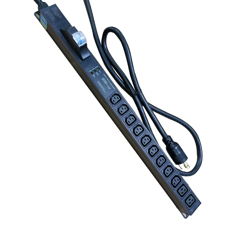 

240 В PDU с разрушителем Φ 30 Amp PDU 11 разъемов IEC 9 C13 + 2C19