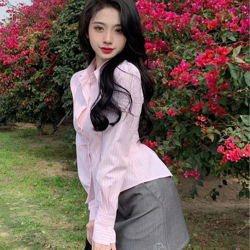 Женская рубашка в полоску