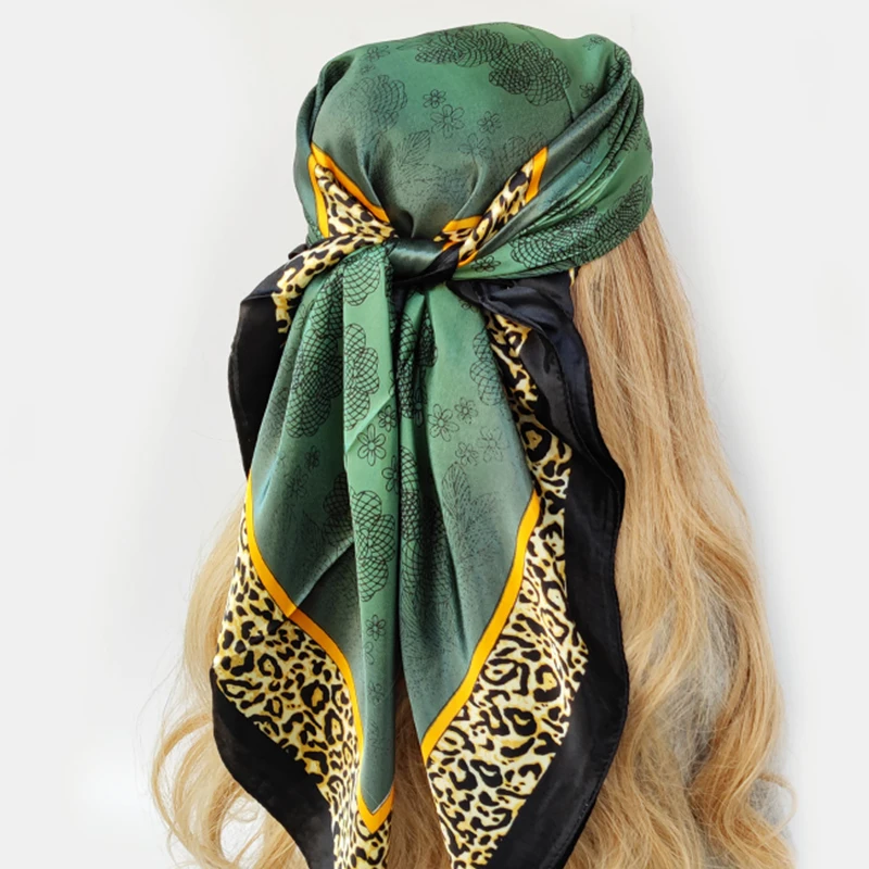 

90X90CM Kerchief New Luxury Four Seasons Bandannas Europe And America Lattice Silk Scarves Popular Sunscreen Print Square Shawls
