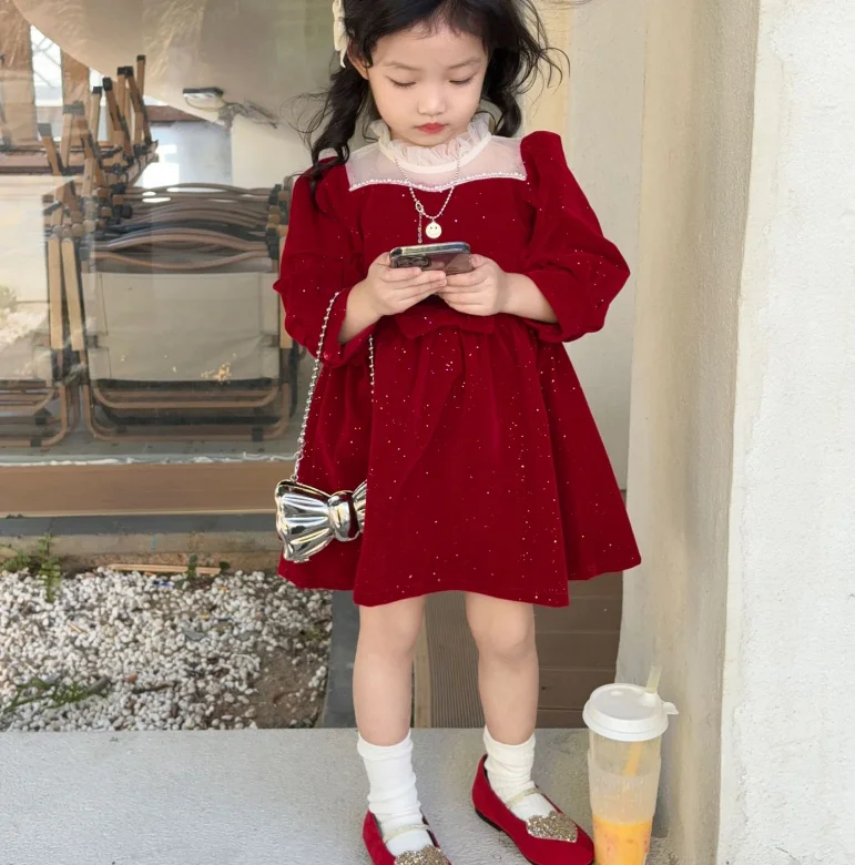 

Retail 2023 Red Christmas Velour Long Sleeve Dress , Girls Princes Fashion Sweet Party Clothes 2-6T