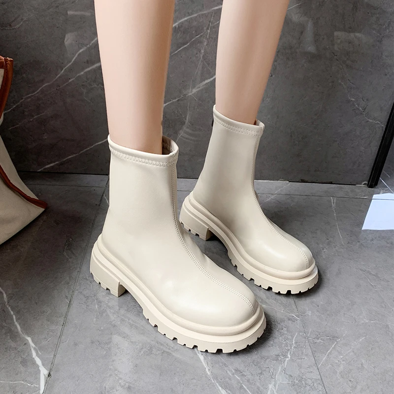 Женские ботильоны на толстой подошве полусапожки Челси с круглым носком и