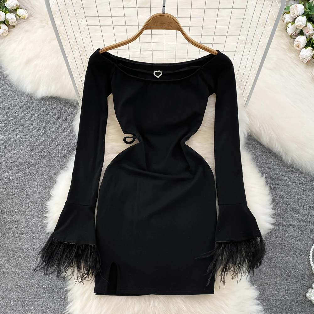 

Autumn Korean Version of the Hot Girl Sexy Long-sleeved Strapless Waist-slimming Small Open Package Hip Dress