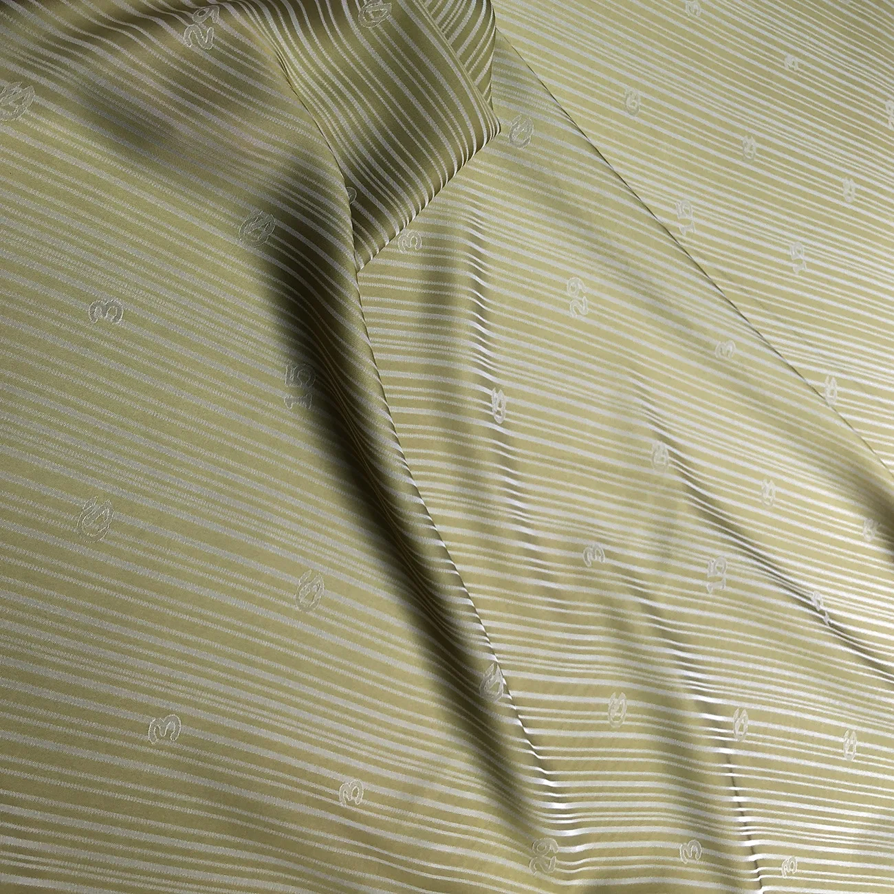 

Silky Brocade Satin Fabric Summer Digital Stripe Design Damask Jacquard Fabric for Making Dress Cloth Material 5yards X 1.45yard