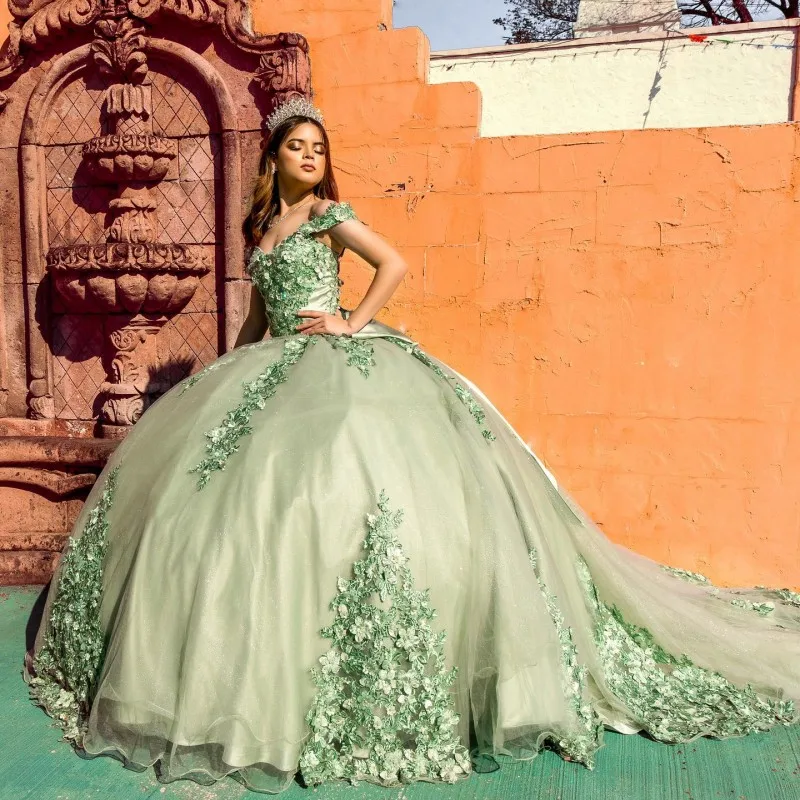 

Sage Green Off-Shulder Ball Gown Quinceanera Dresses Vestidos De 15 Anos Fashion 3D Flower Tulle Sweet 16 Princess Party Gown