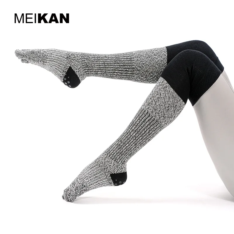 

2 Color MEIKAN Parallel High Long Tube Yoga Stockings Thigh Socks Warm Leggings Non-slip Five-finger Floor Dance Socks