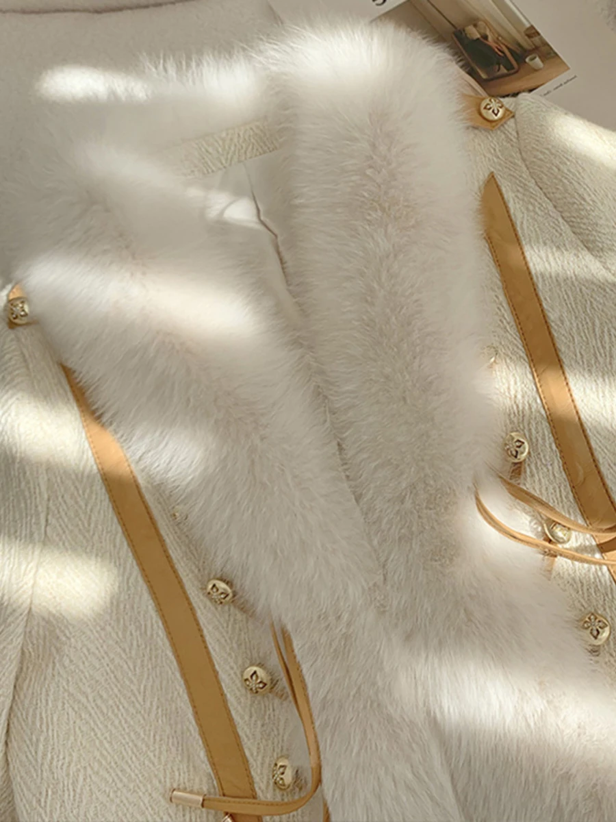 High-end Fox Fur Lace-Up Thickened Warm Fur Coat for Women 2022 New Winter Clothes Fashion Fur Jacket Short Woolen Coat Casacos