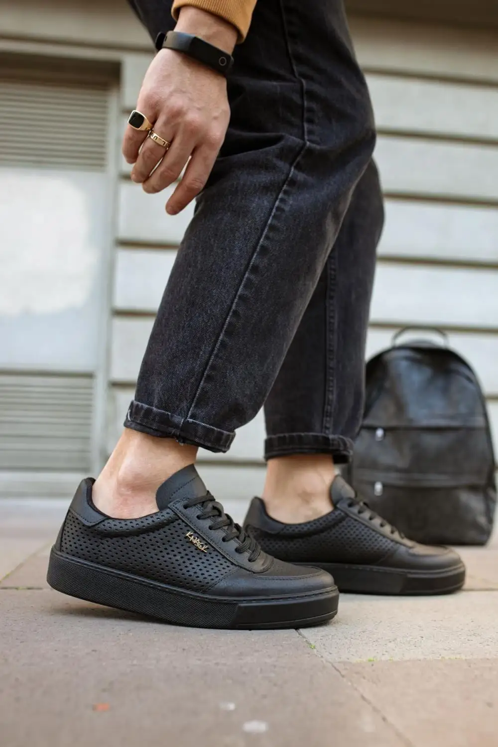 

Knack Causal Men Shoes Black Color High White Base Original Design Brand Laced Young Casual Trend Style Fashion Stylish Summer 011