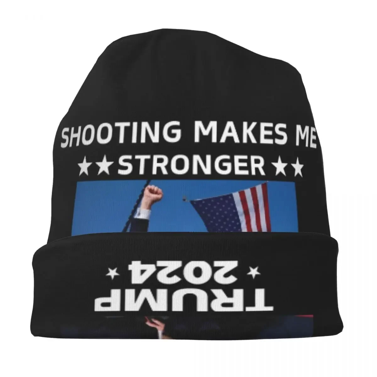 Вязаная шапка с надписью God Bless и изображением Трампа