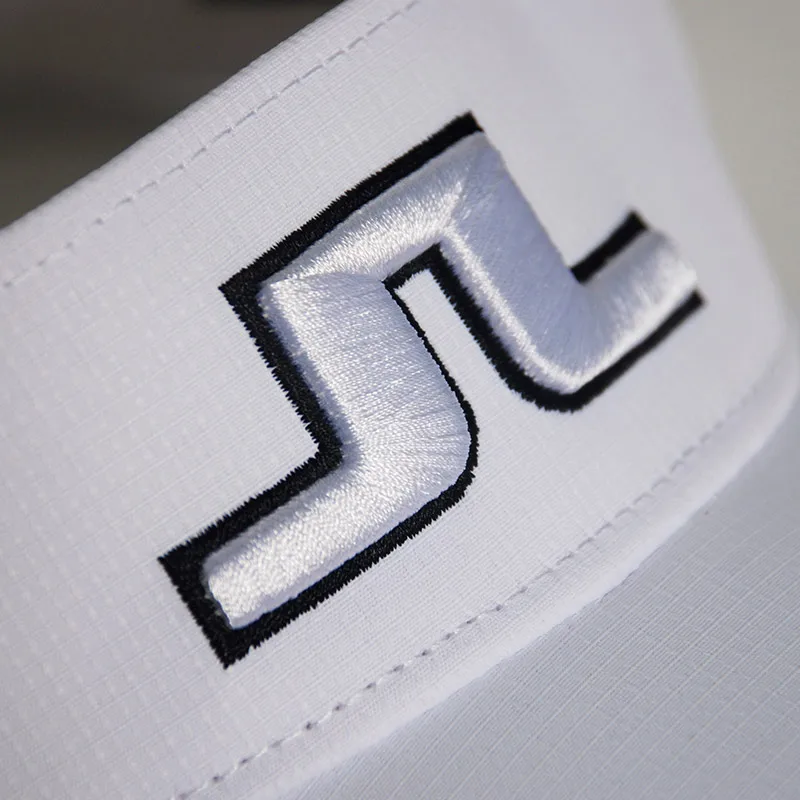 Golf hat sunscreen sun hat towel sports cap 3D embroidery logo Baseball cap Adjustable hat Magnet mark