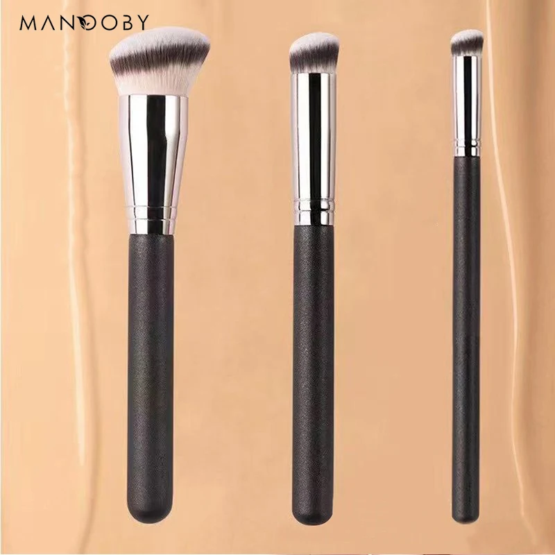 

3PCS Black Wooden Brush Set Fluffy Contour Blending Tool 170/270/370 Portable Man-made Fiber Soft BB Cream Foundation Brushes