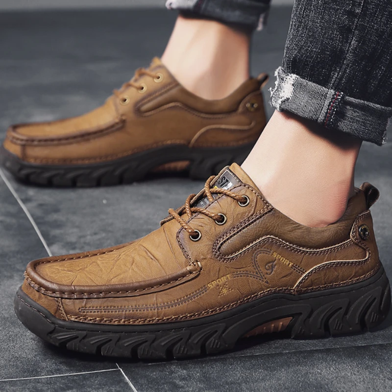 

Men's Retro Loafers Casual Large Size Leather Flats Round Head Outdoor Hiking Sneakers Slip on Shoes Zapatillas Informales