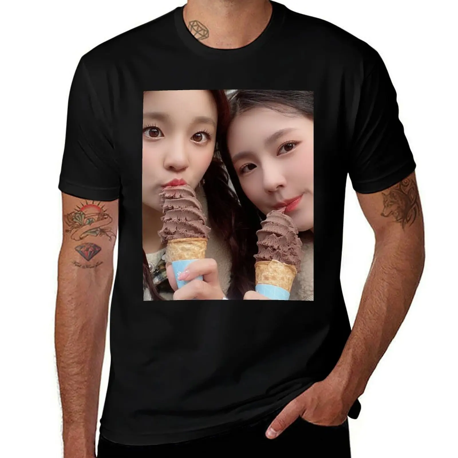 Фото Футболка GIDLE Miyeon & Yuqi, мужские футболки с забавным принтом. №1