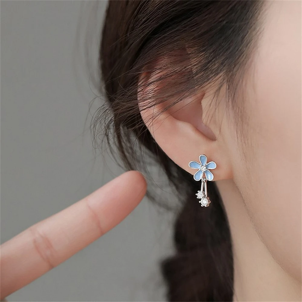 

New Korean Daisy Sunflower Stud Earrings For Women Drip Oil Wavy Tassel Pendant Earrings Fashion Wedding Jewelry Girl Party Gift