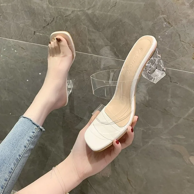 

2022 Thick Square Low Heels Shoes Woman Transparent Sandals Plus Size Ladies Flip Flops OL Nude Sandalias Mujer Clear Slippers