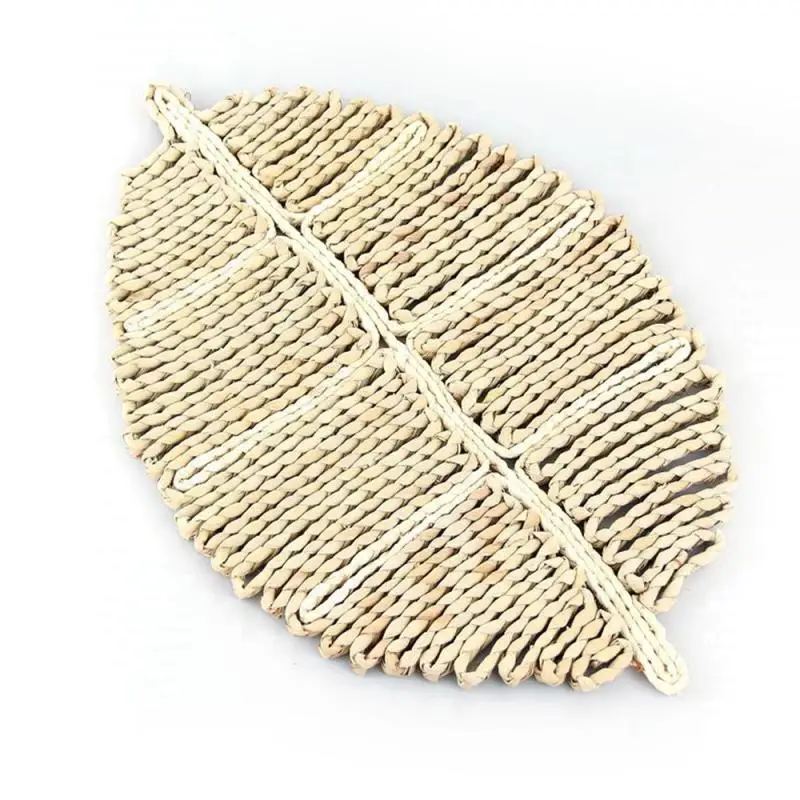 

Cattail Leaf Mat Pot Holder Leaf-shaped Dinner Mat Tableware Mat Heat-insulated Durable Insulation Pad Kitchen Gadgets Bowl Pad