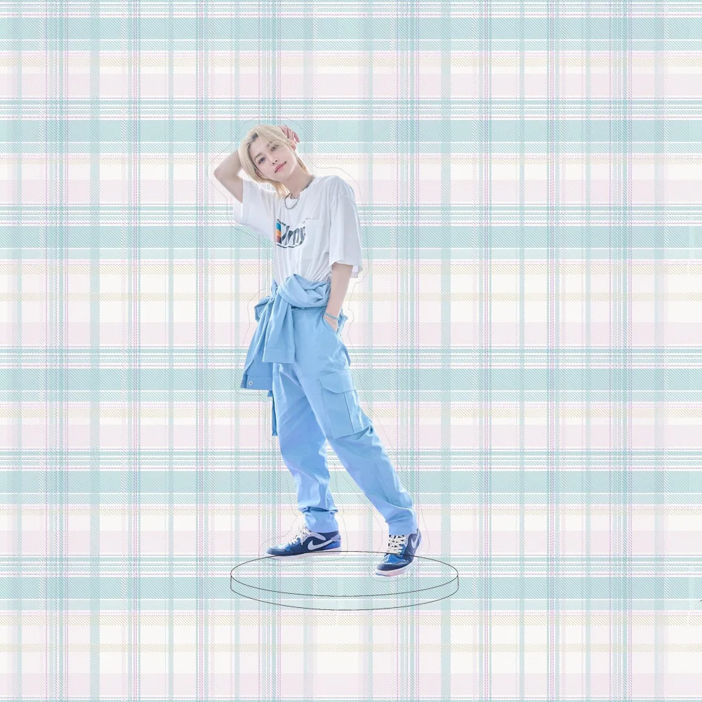Фото SKZOO Stray Kids: Акриловая подставка-табличка для декора стола с изображениями Феликса, Хёнджина, Уджина, Чана, Ли Ноу, Сынмина №5