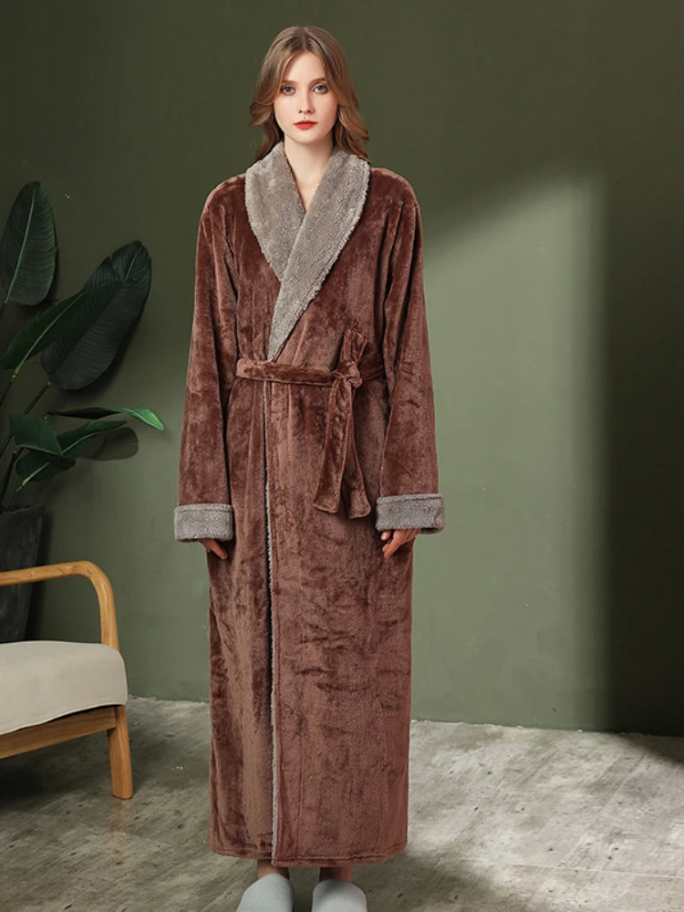 Autumn winter ins simple extended pocket flannel Nightgown women's thickened large coral velvet bathrobe men's