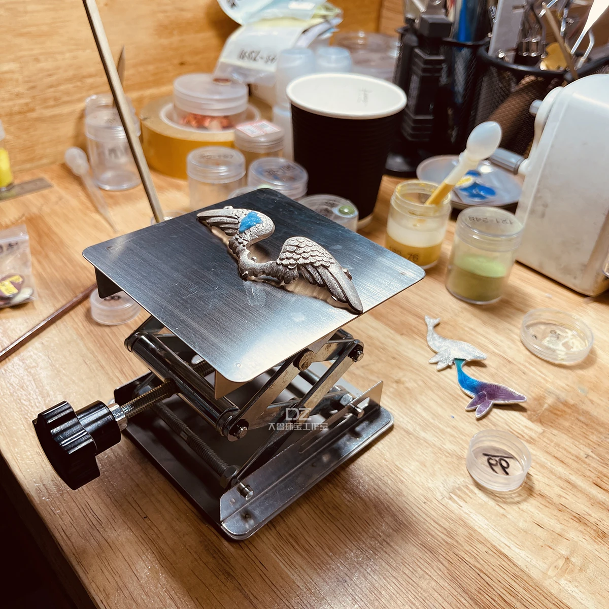 

Enamel Firing Tools Lifting Platform Enamel Coloring Tools for Glaze Filling Protect Neck Cone