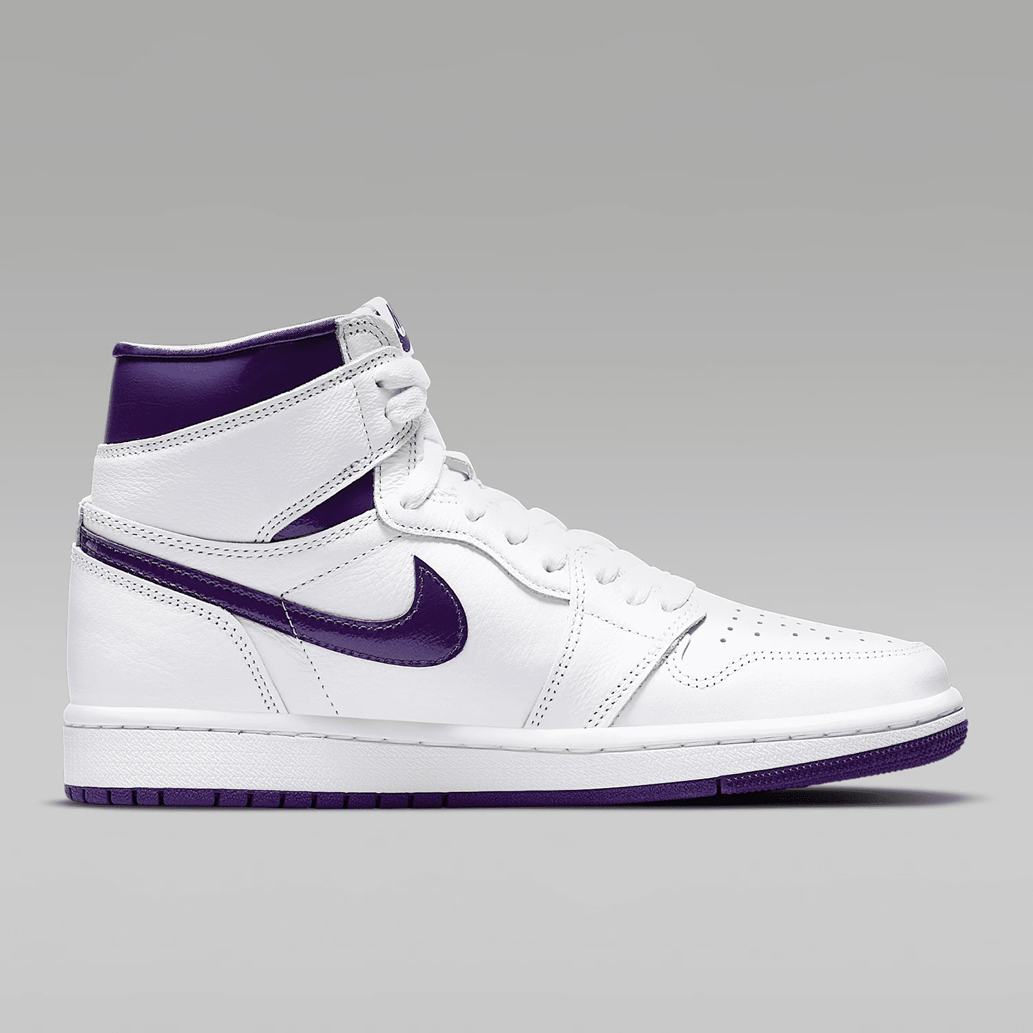 Фото Оригинальные баскетбольные кроссовки Nike Air Jordan 1 UNC To Chicago CD0461-151 №3
