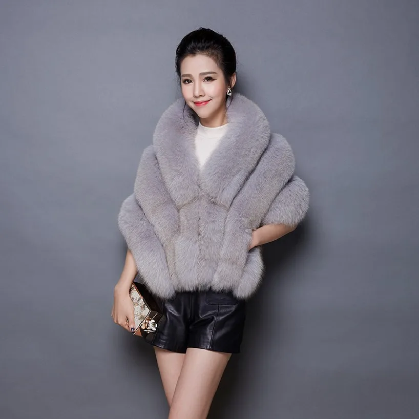 Factory Wholesale Autumn and Winter New Imitation Fox Fur Shawl Vest Coat Cape Women with Pockets