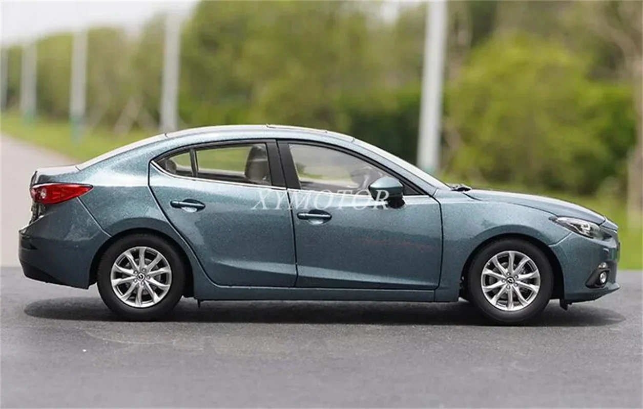 1/18 для Mazda 3 M3 AXELA металлическая литая модель автомобиля игрушки Хобби Подарки