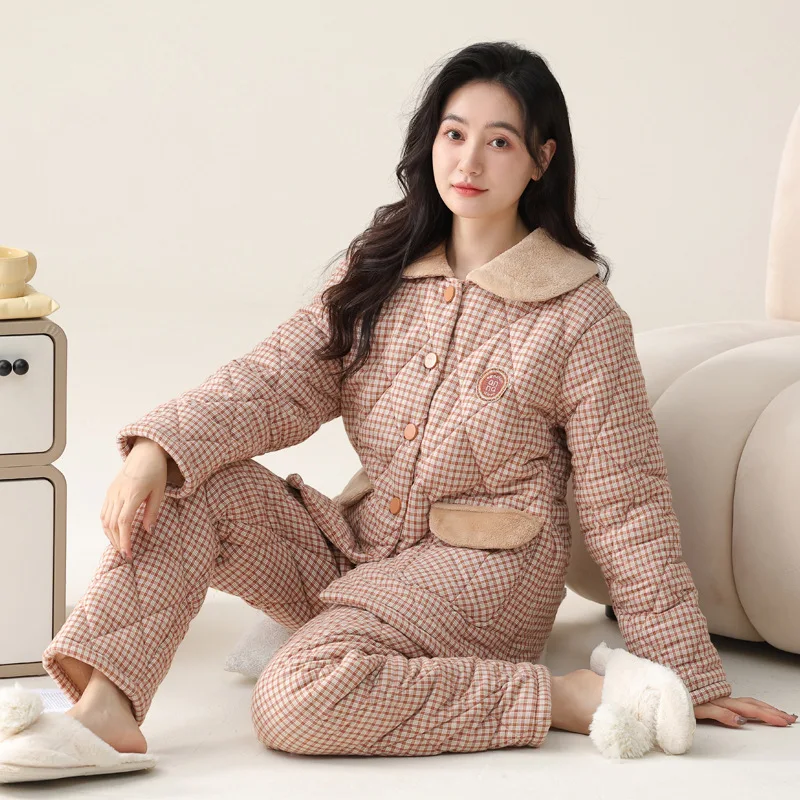 Японская трехслойная стеганая утепленная пижама GNCH женская зимняя тканая