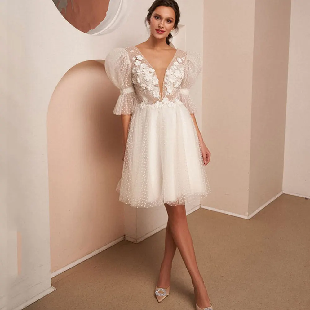 

Ivory Short Wedding Dresses A Line Half Sleeve 3D Lace Puffy Tulle Wedding Party Gowns 2022 For Women Short Knee Length Custom
