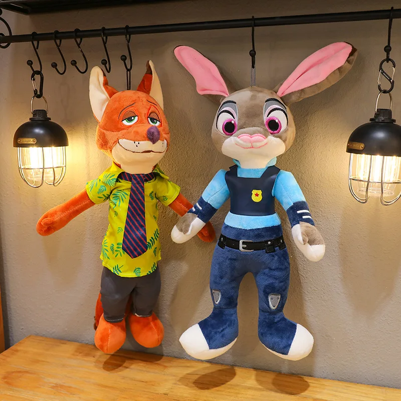 Фото Новые плюшевые игрушки Zootopia: кролик Джуди и лиса Ника, мультяшные мягкие игрушки, подарки на детские дни рождения и праздники. №2