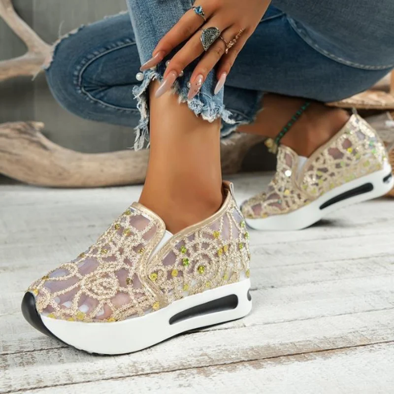 

Мюли женские на высоком каблуке, блестящие дышащие повседневные туфли на платформе, железная обувь на каблуке с шипами, сетчатые сланцы, искусственная кожа 42