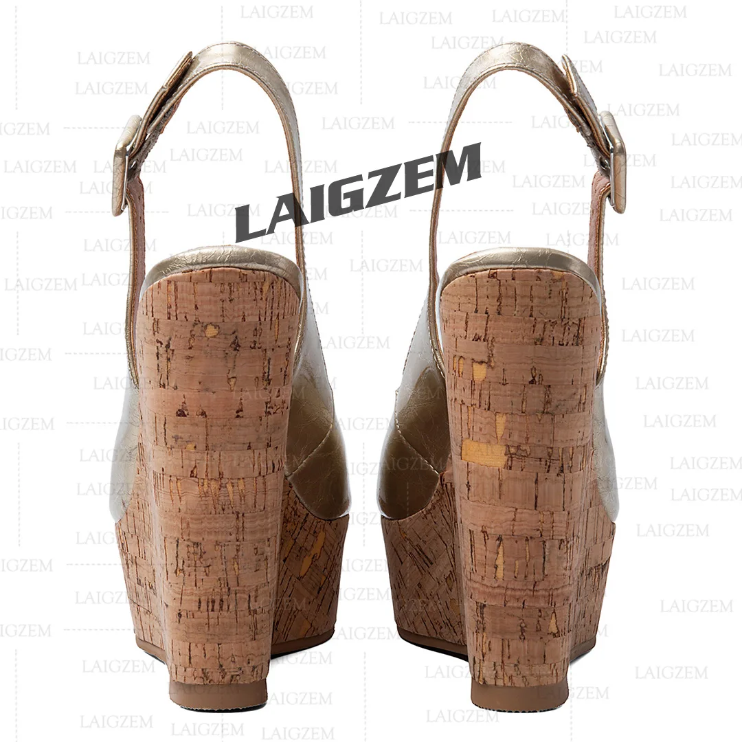 Фото Женские сандалии LAIGZEM на платформе, с открытым носком, с ремешком на щиколотке, туфли-слингбэки, вечерние туфли ручной работы, женская обувь больших размеров 43, 50, 52 №3