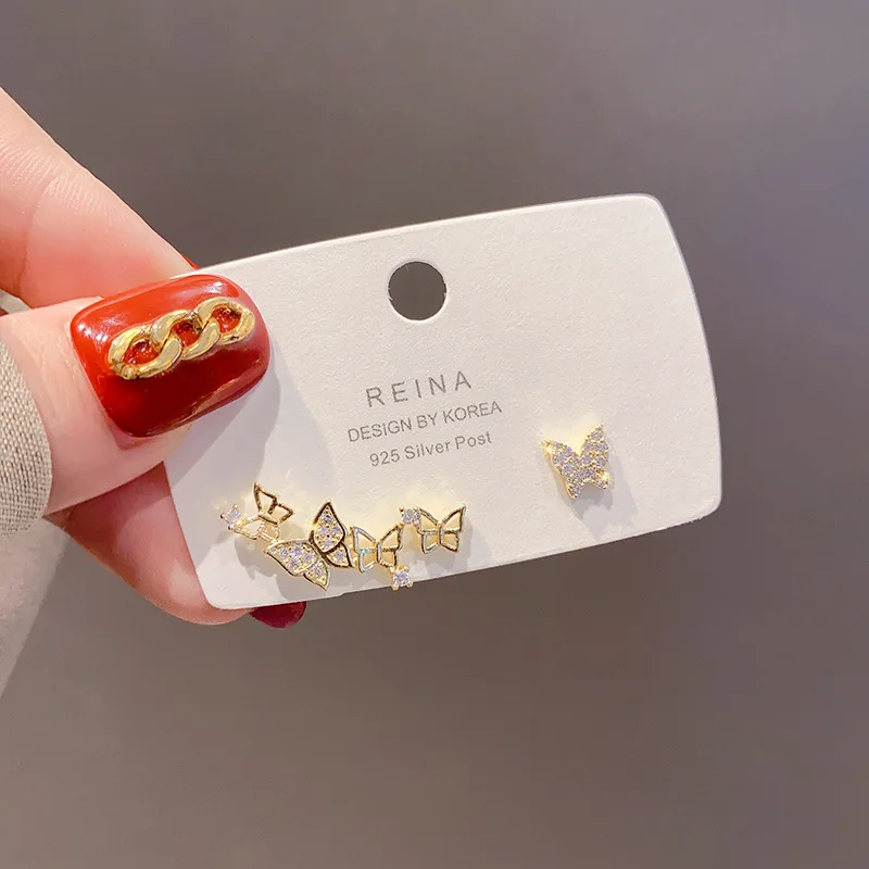 

2022 Fashion Simple Gold S925 Silver Needle Temperament Butterfly Asymmetric Stud Earrings for Women Jewelry Wedding Party Gift