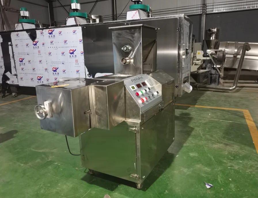 Экструдер для машины по производству закусок