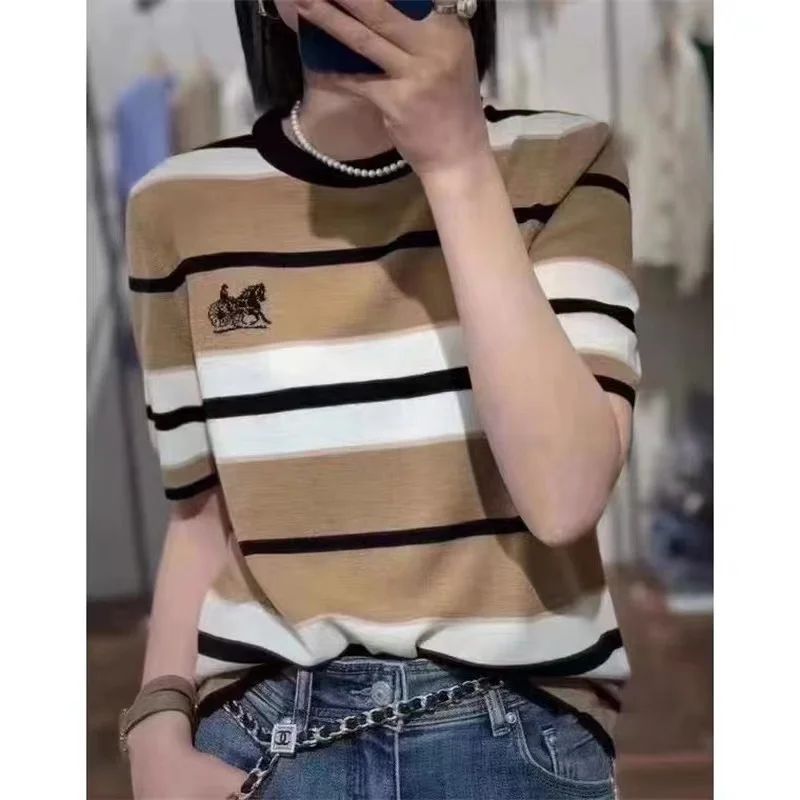 

Wool Striped Knitted Sweater Short-sleeved Ladies O-Neck Pullover 22 Summer Carriage Embroidery Thin Bottoming T-shirt Tops Tide