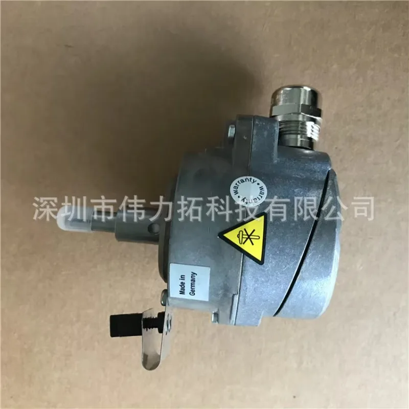 Фото Инкрементальный энкодер SEW EURODRIVE ES7C/EV7C 13642693 1024 PPR 380В 50Гц №5