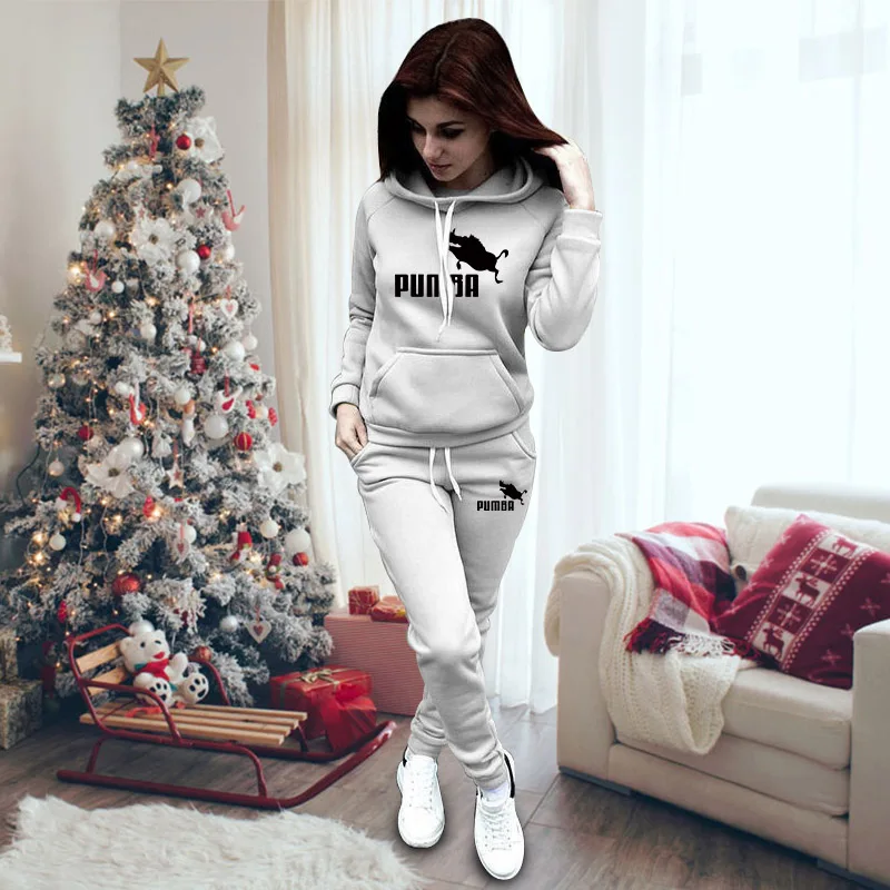 Костюм спортивный женский однотонный из пуловера с длинным рукавом и круглым