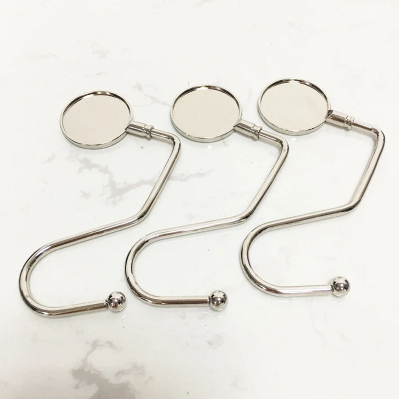 

Многофункциональный крючок, портативный вертикальный кошелек, стойка для сумки, складной настольный крючок, женская сумка, стол для менедж...